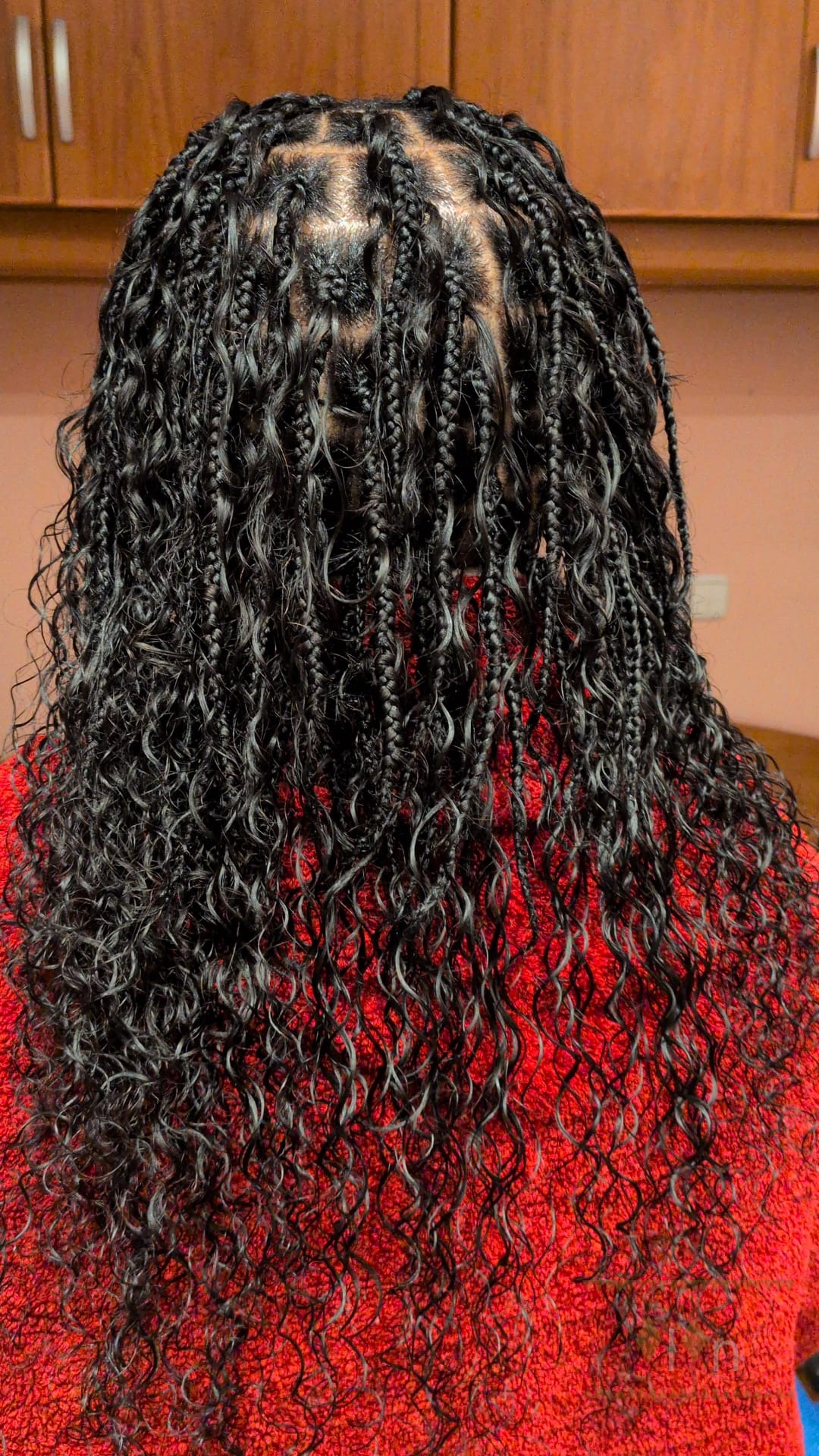 Boho braids knotless realizadas a domicilio en Bilbao por olon trenzas africanas